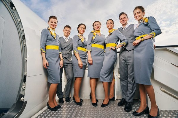 La formation hôtesse de l'air : Clé d'une carrière passionnante et internationale