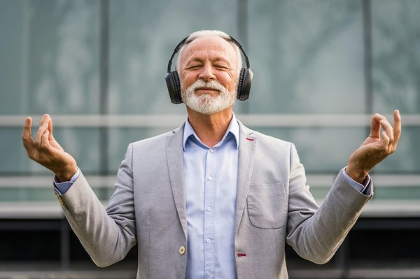 Faire appel à un sophrologue en entreprise : pourquoi et comment faire ?